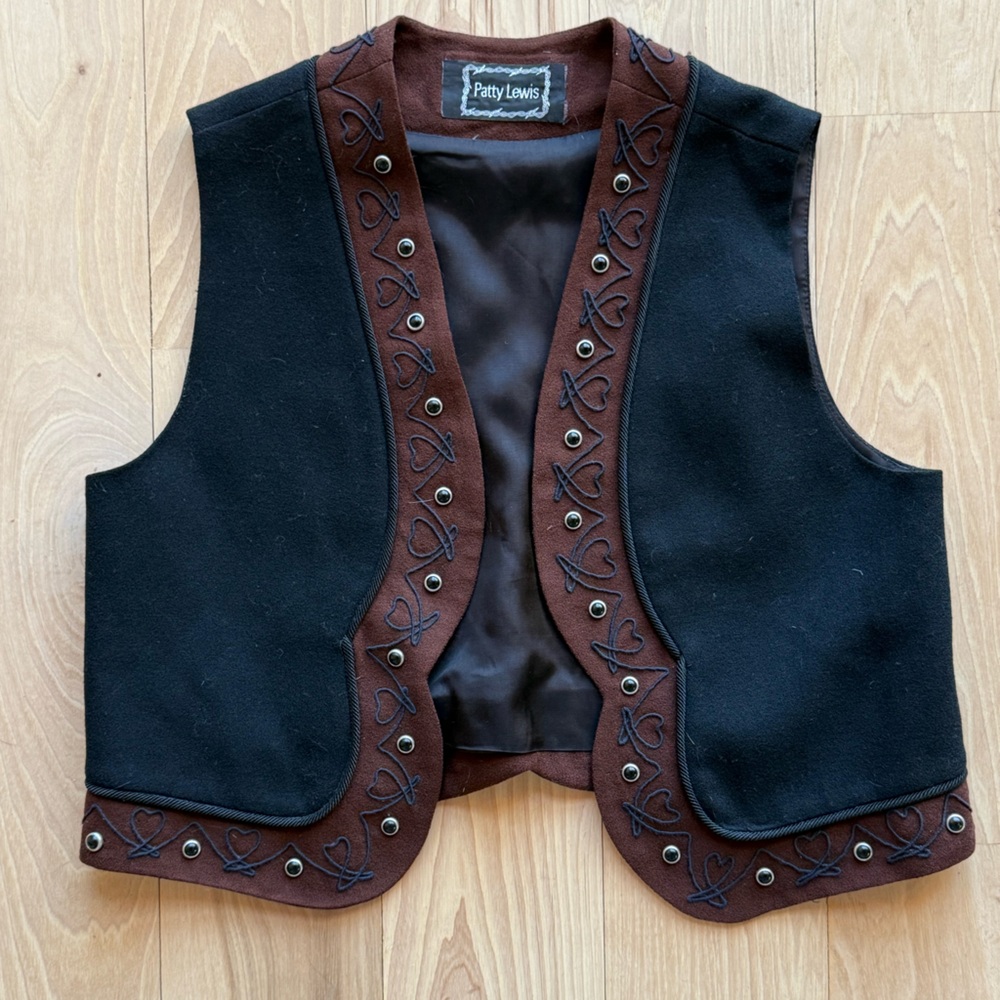 Western Embroidered Vest. Isabel Marant Style w/ hearts. Valentines